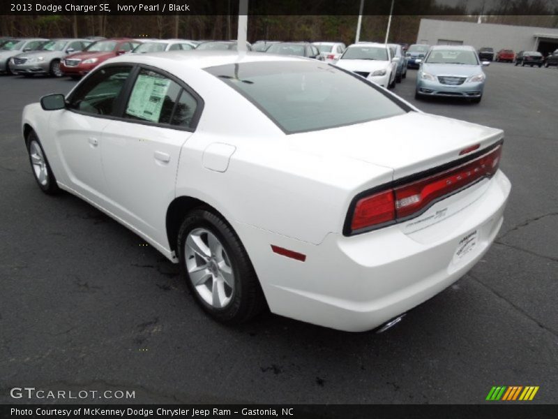 Ivory Pearl / Black 2013 Dodge Charger SE