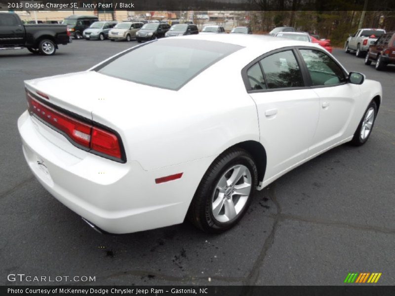 Ivory Pearl / Black 2013 Dodge Charger SE
