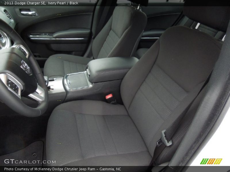 Ivory Pearl / Black 2013 Dodge Charger SE