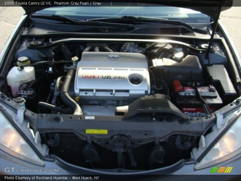 Phantom Gray Pearl / Gray 2005 Toyota Camry LE V6