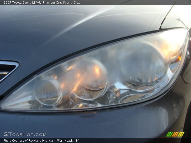 Phantom Gray Pearl / Gray 2005 Toyota Camry LE V6