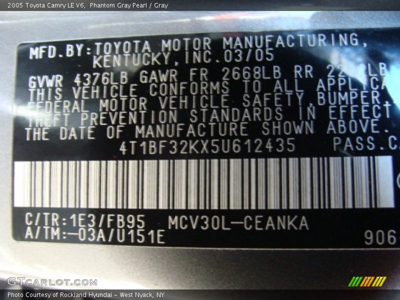 Phantom Gray Pearl / Gray 2005 Toyota Camry LE V6