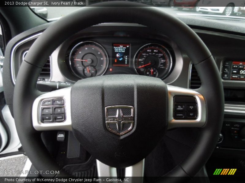 Ivory Pearl / Black 2013 Dodge Charger SE