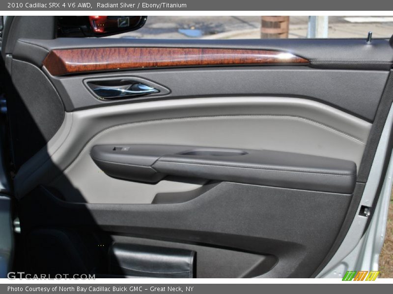 Radiant Silver / Ebony/Titanium 2010 Cadillac SRX 4 V6 AWD