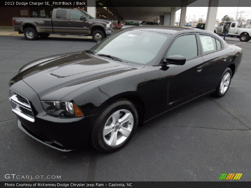 Pitch Black / Black 2013 Dodge Charger SE
