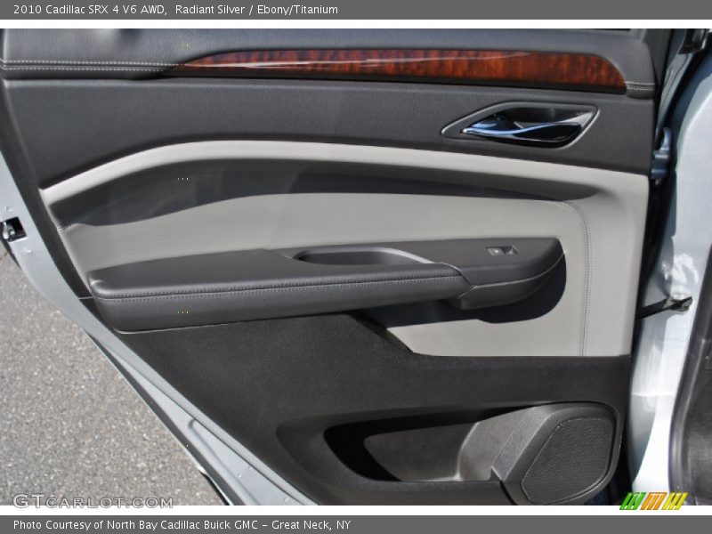 Radiant Silver / Ebony/Titanium 2010 Cadillac SRX 4 V6 AWD