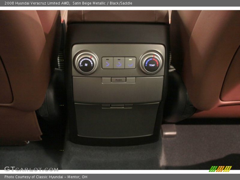 Controls of 2008 Veracruz Limited AWD