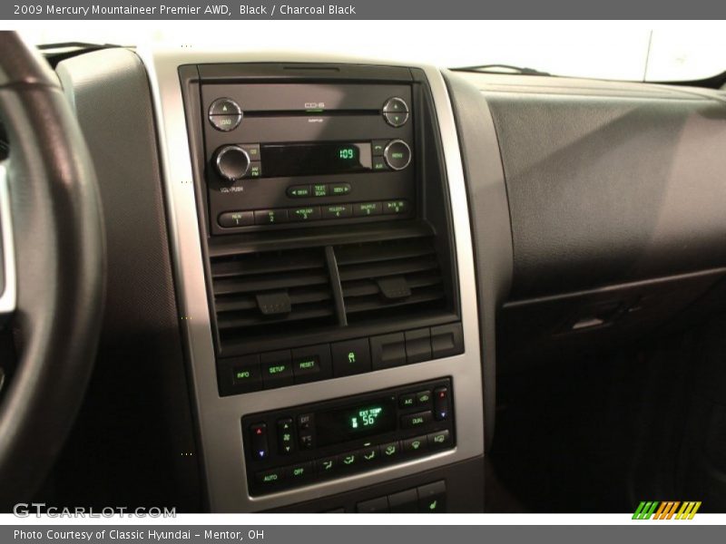 Black / Charcoal Black 2009 Mercury Mountaineer Premier AWD