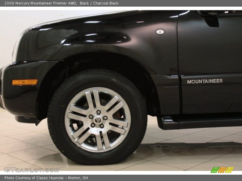  2009 Mountaineer Premier AWD Wheel
