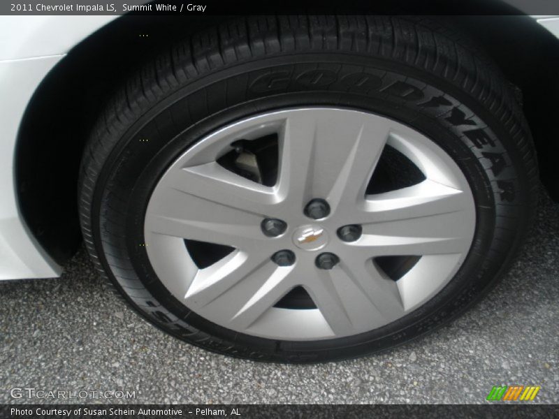 Summit White / Gray 2011 Chevrolet Impala LS