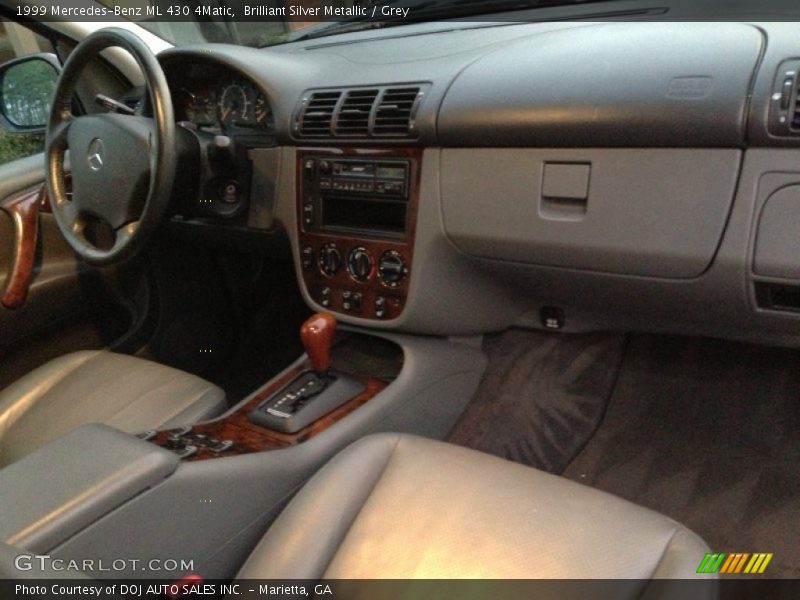 Brilliant Silver Metallic / Grey 1999 Mercedes-Benz ML 430 4Matic