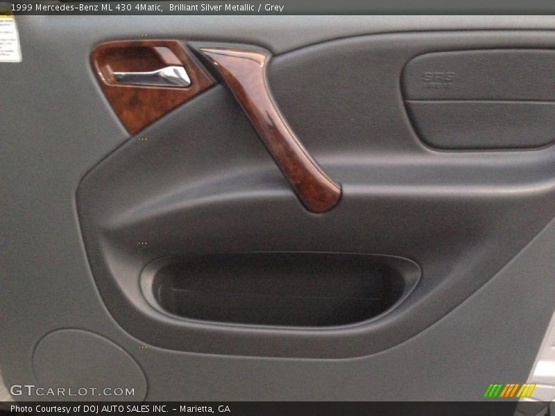 Brilliant Silver Metallic / Grey 1999 Mercedes-Benz ML 430 4Matic