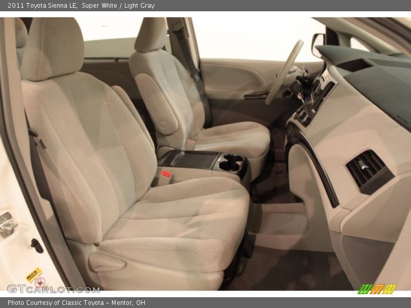 Super White / Light Gray 2011 Toyota Sienna LE
