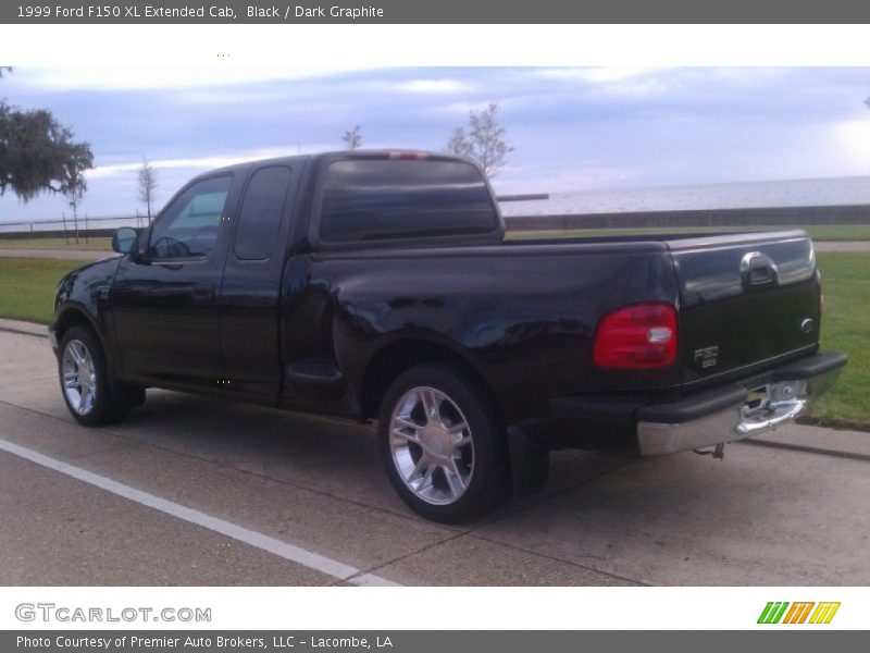 Black / Dark Graphite 1999 Ford F150 XL Extended Cab