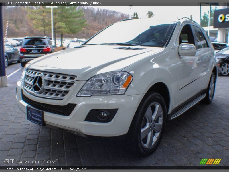 Arctic White / Black 2010 Mercedes-Benz ML 350 4Matic