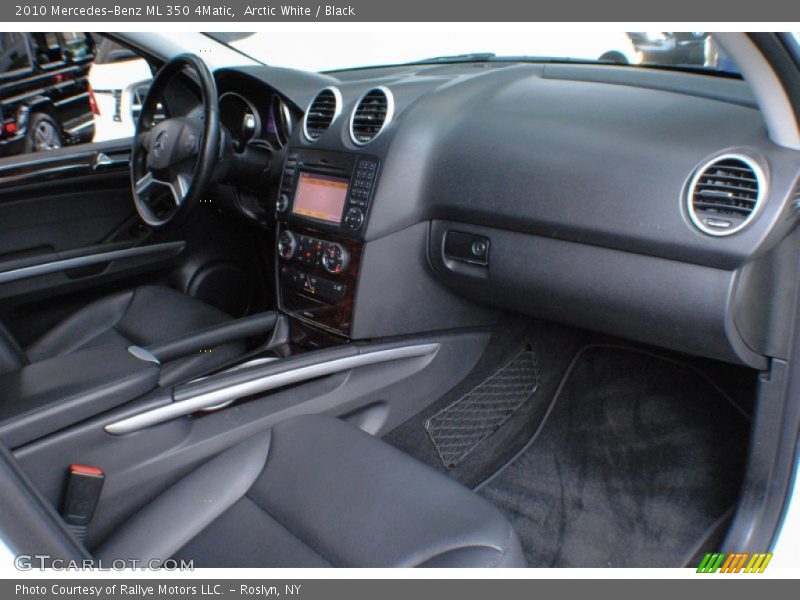 Arctic White / Black 2010 Mercedes-Benz ML 350 4Matic