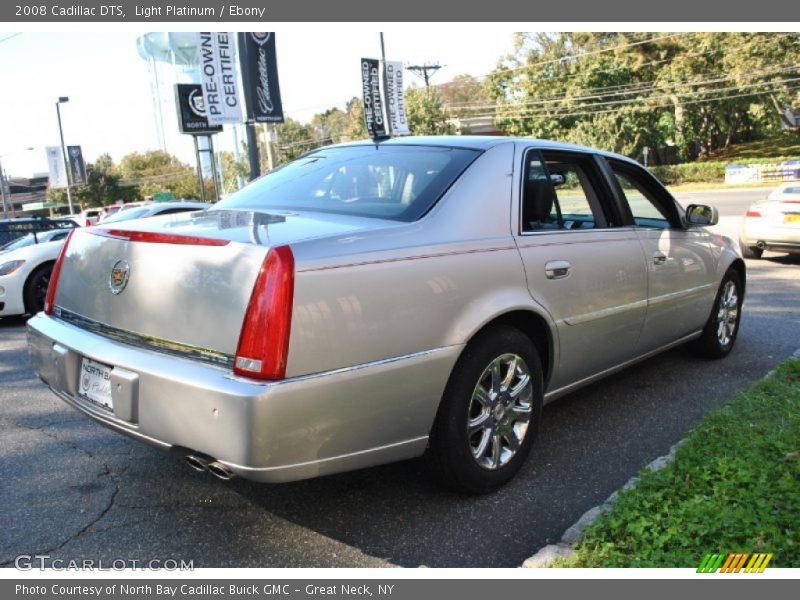 Light Platinum / Ebony 2008 Cadillac DTS