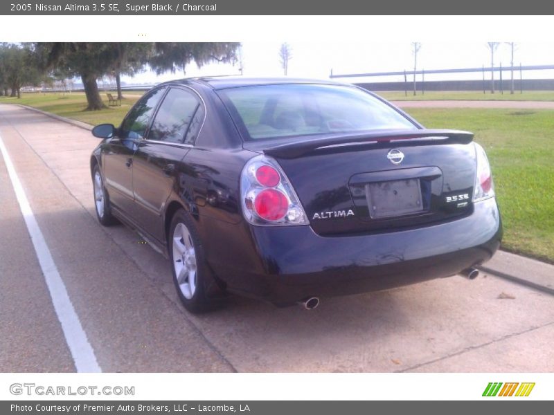 Super Black / Charcoal 2005 Nissan Altima 3.5 SE
