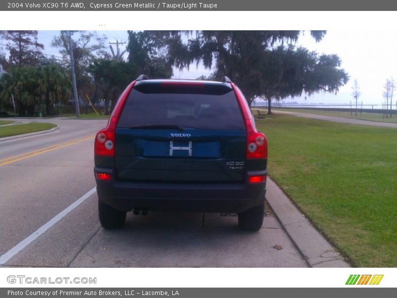 Cypress Green Metallic / Taupe/Light Taupe 2004 Volvo XC90 T6 AWD