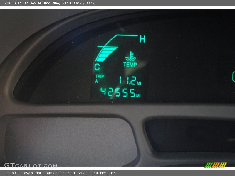 Sable Black / Black 2001 Cadillac DeVille Limousine