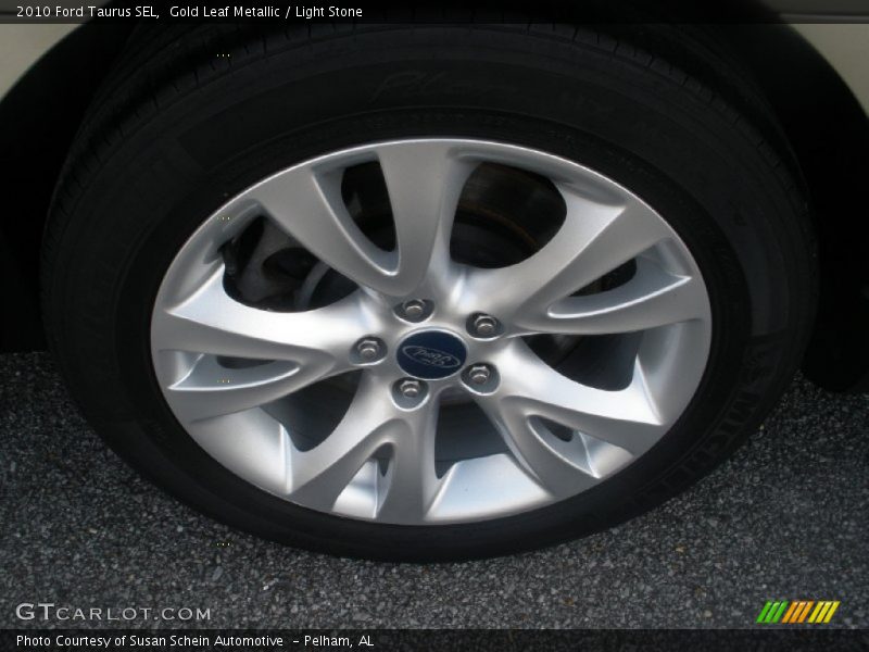 Gold Leaf Metallic / Light Stone 2010 Ford Taurus SEL