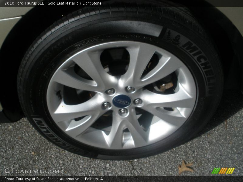 Gold Leaf Metallic / Light Stone 2010 Ford Taurus SEL