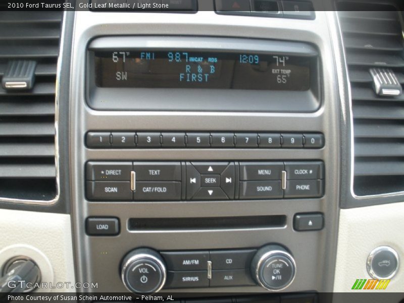 Gold Leaf Metallic / Light Stone 2010 Ford Taurus SEL