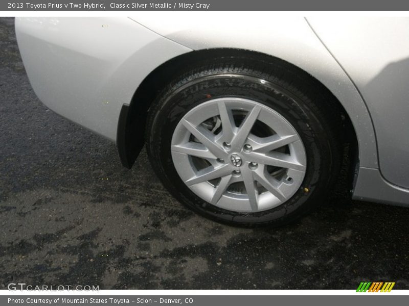 Classic Silver Metallic / Misty Gray 2013 Toyota Prius v Two Hybrid