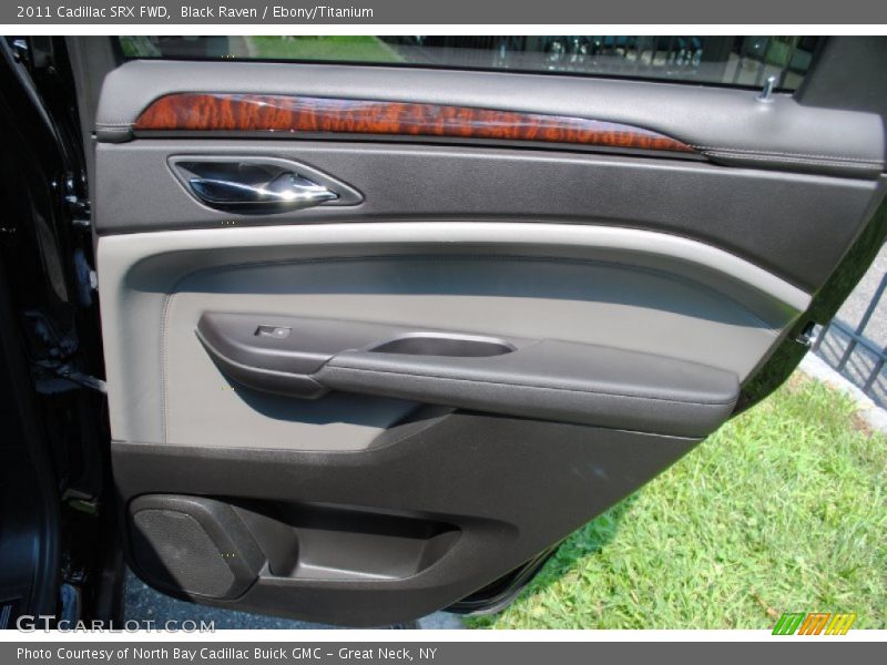 Black Raven / Ebony/Titanium 2011 Cadillac SRX FWD