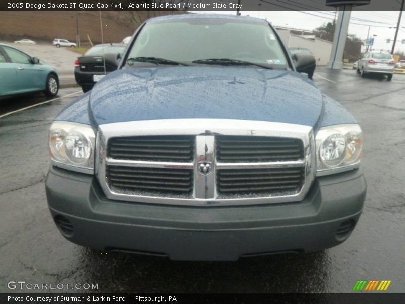Atlantic Blue Pearl / Medium Slate Gray 2005 Dodge Dakota ST Quad Cab 4x4