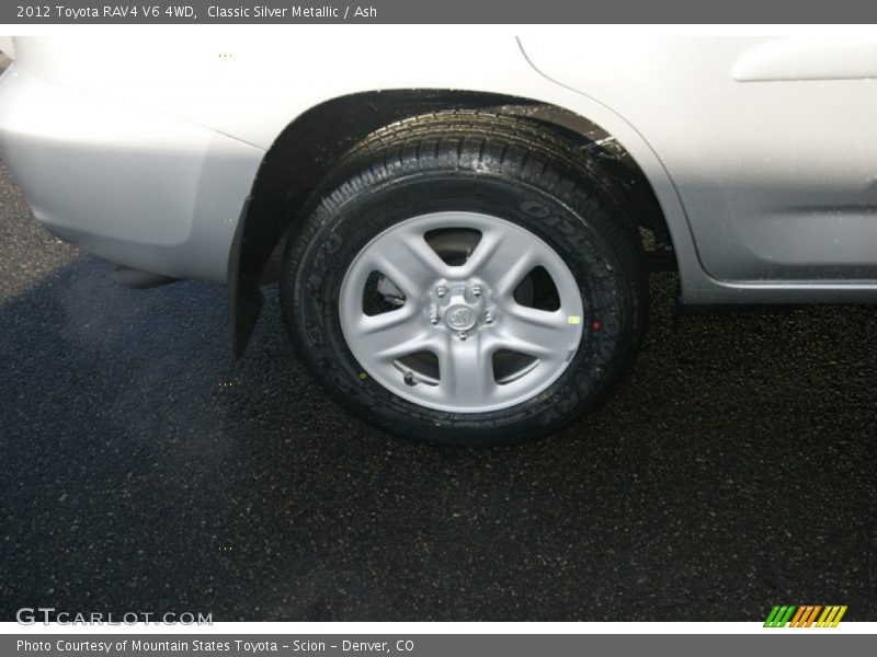 Classic Silver Metallic / Ash 2012 Toyota RAV4 V6 4WD