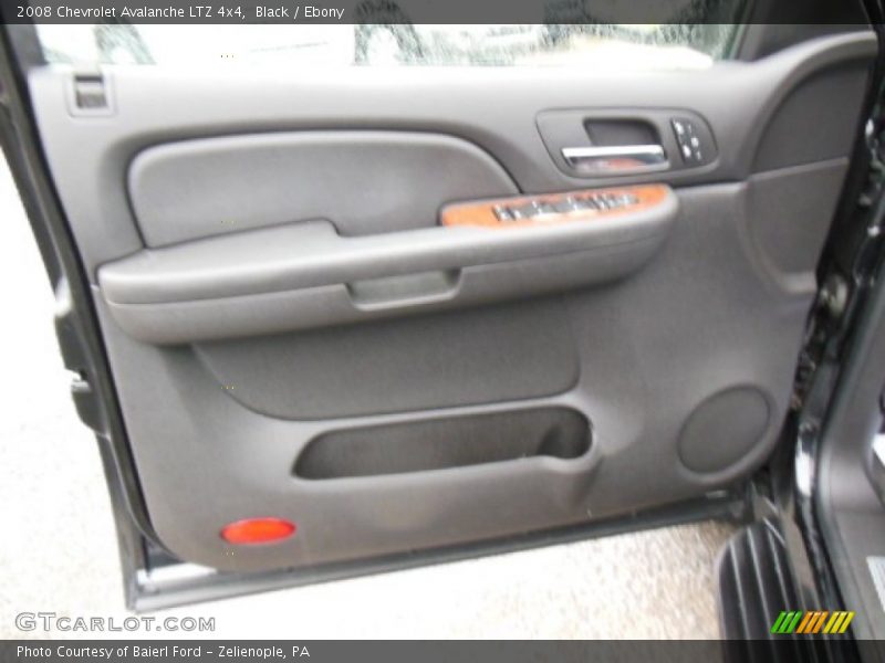 Black / Ebony 2008 Chevrolet Avalanche LTZ 4x4