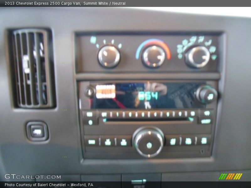 Summit White / Neutral 2013 Chevrolet Express 2500 Cargo Van