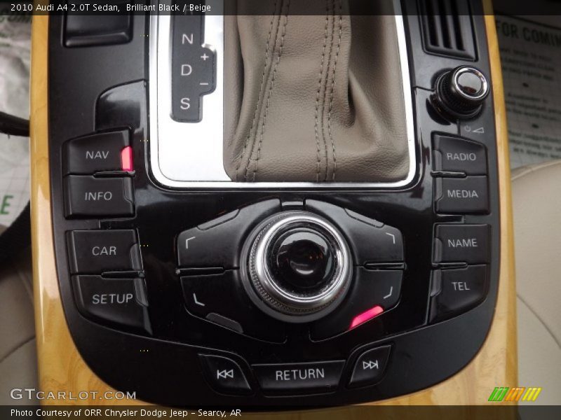 Brilliant Black / Beige 2010 Audi A4 2.0T Sedan
