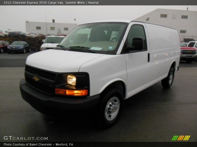 Front 3/4 View of 2013 Express 3500 Cargo Van