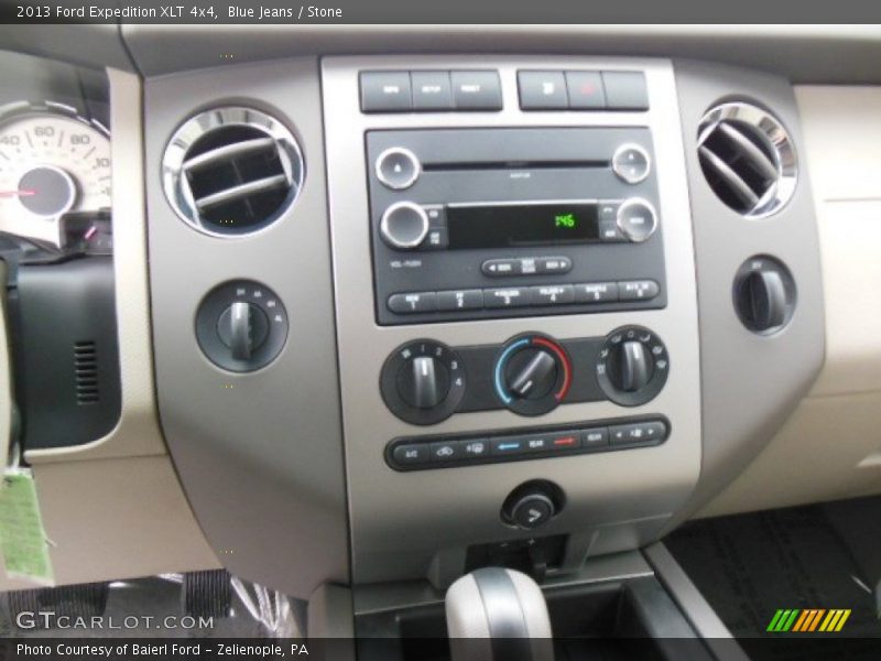 Controls of 2013 Expedition XLT 4x4