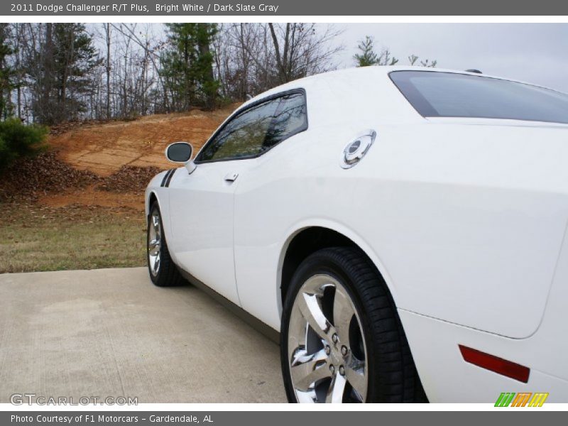 Bright White / Dark Slate Gray 2011 Dodge Challenger R/T Plus