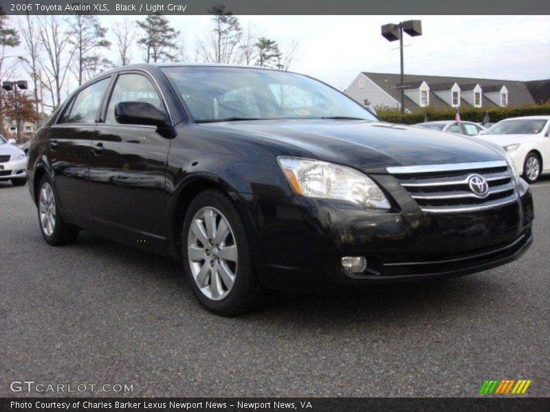 Black / Light Gray 2006 Toyota Avalon XLS