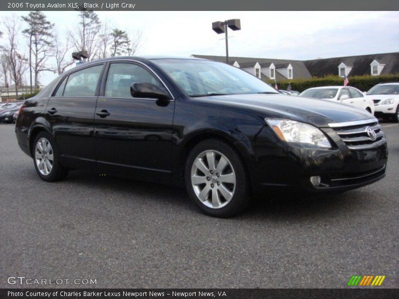 Black / Light Gray 2006 Toyota Avalon XLS