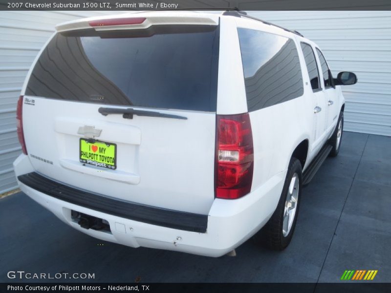 Summit White / Ebony 2007 Chevrolet Suburban 1500 LTZ