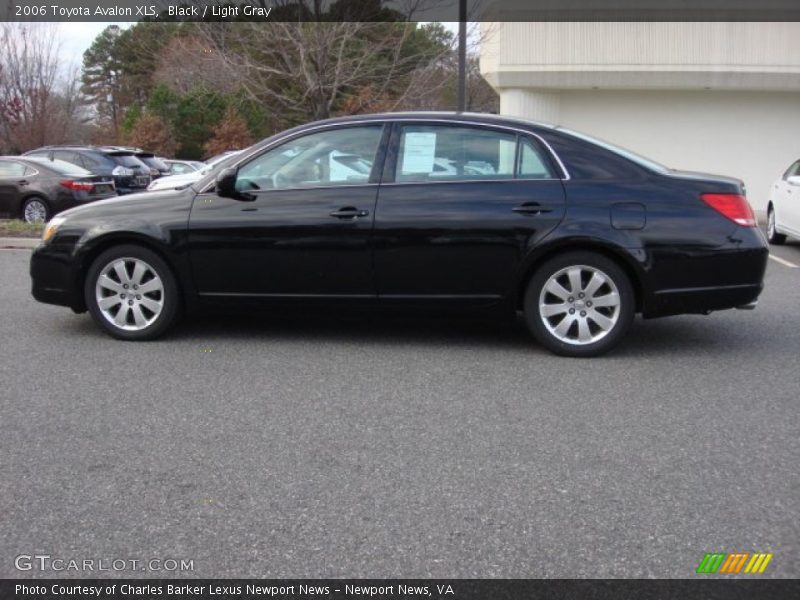 Black / Light Gray 2006 Toyota Avalon XLS