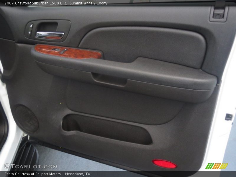 Summit White / Ebony 2007 Chevrolet Suburban 1500 LTZ