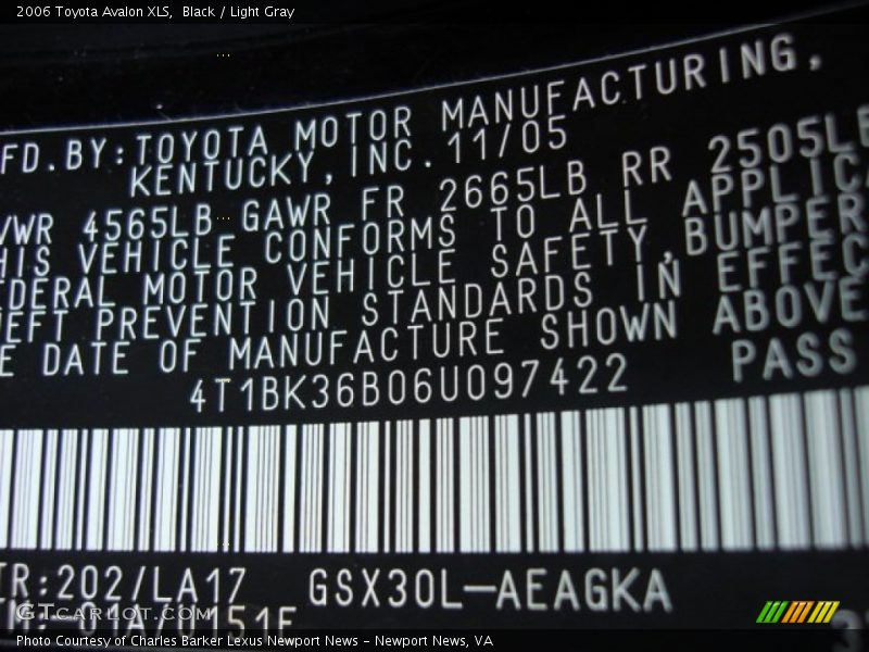 Black / Light Gray 2006 Toyota Avalon XLS