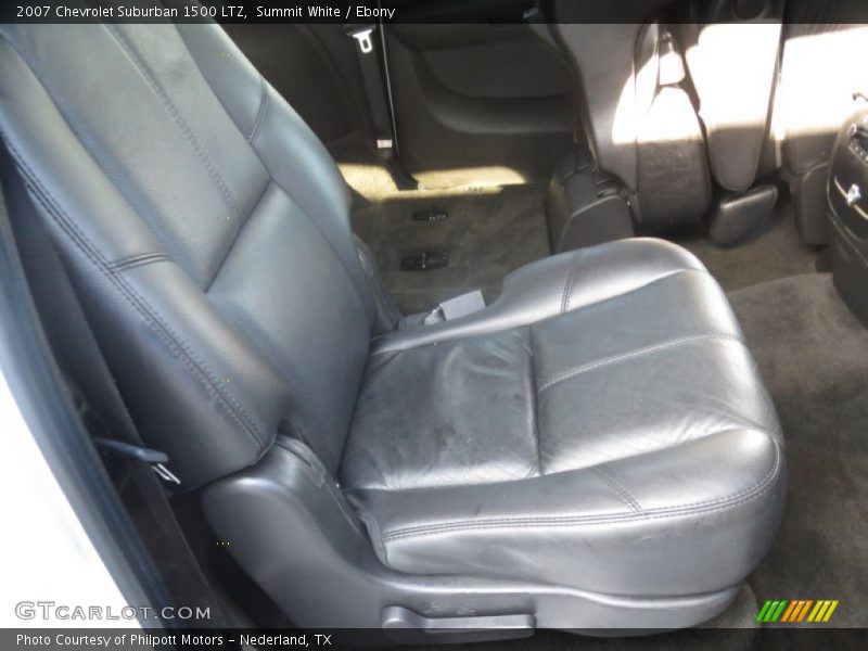 Summit White / Ebony 2007 Chevrolet Suburban 1500 LTZ