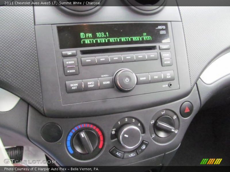 Summit White / Charcoal 2011 Chevrolet Aveo Aveo5 LT