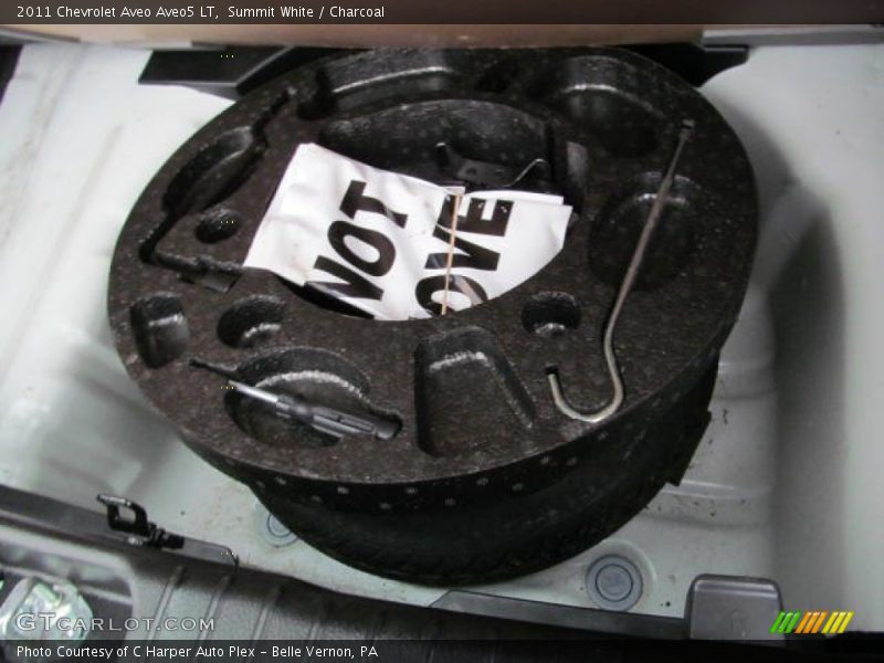 Summit White / Charcoal 2011 Chevrolet Aveo Aveo5 LT