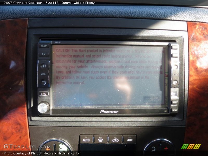 Summit White / Ebony 2007 Chevrolet Suburban 1500 LTZ