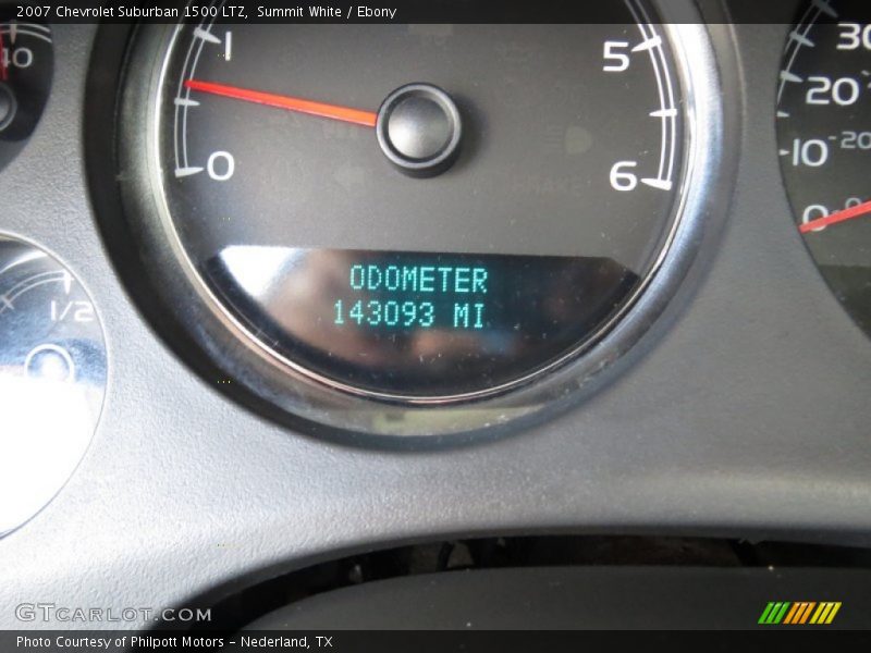 Summit White / Ebony 2007 Chevrolet Suburban 1500 LTZ