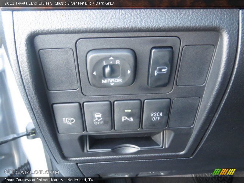 Classic Silver Metallic / Dark Gray 2011 Toyota Land Cruiser