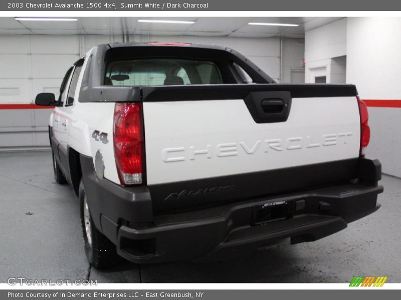 Summit White / Dark Charcoal 2003 Chevrolet Avalanche 1500 4x4